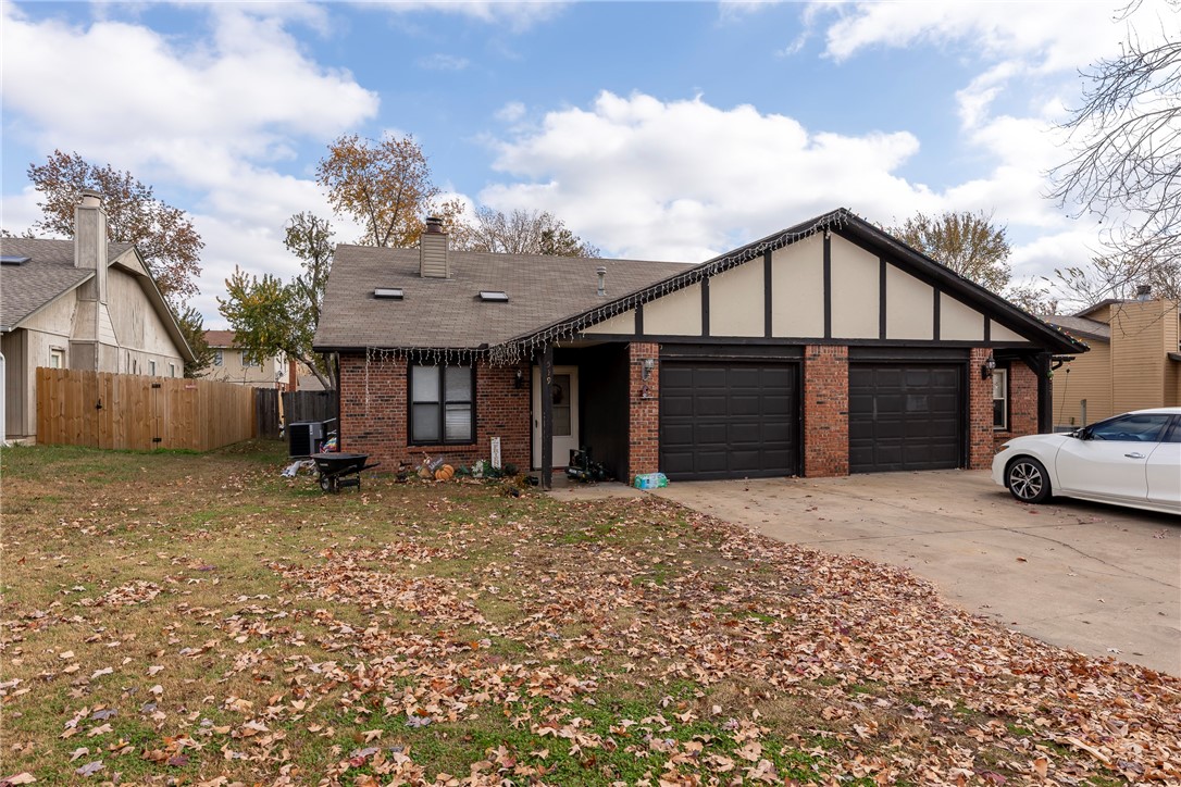 Sundance Acres Ph 4 Rogers - Residential