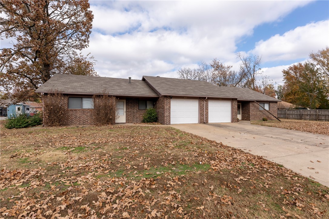 Sundance Acres Ph 4 Rogers - Residential