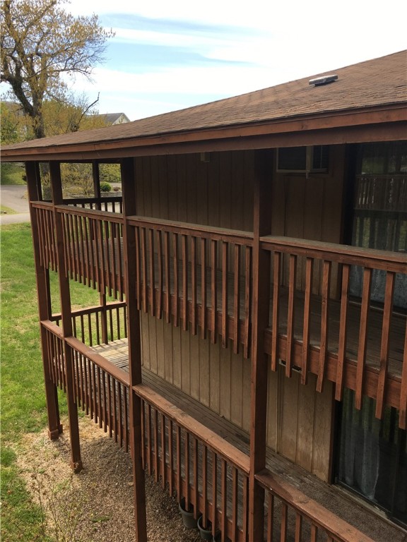Unit 10 Holiday Island - Residential