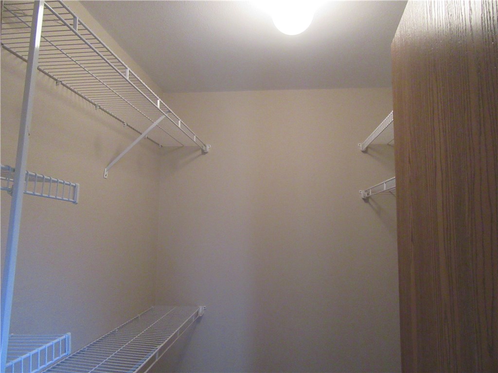 T F James Add Gentry - Residential Lease