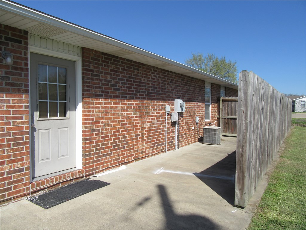 T F James Add Gentry - Residential Lease