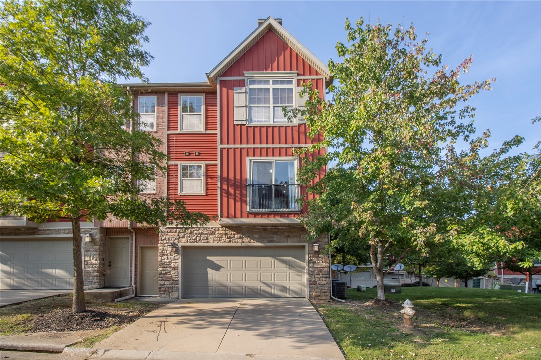 Village On Shiloh Hpr - Residential