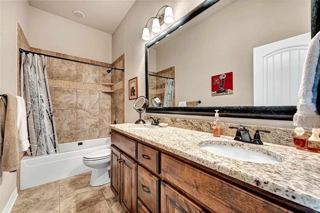 Country Club Villas Bvv - Residential