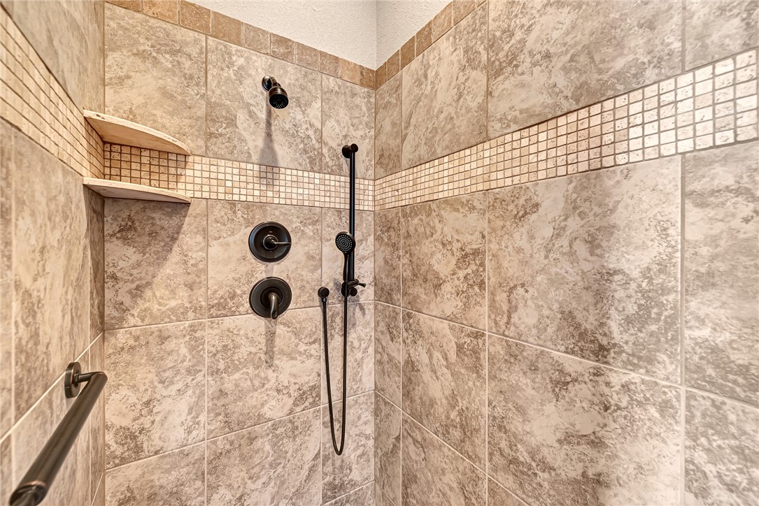 Country Club Villas Bvv - Residential