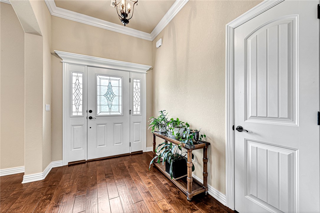 Country Club Villas Bvv - Residential