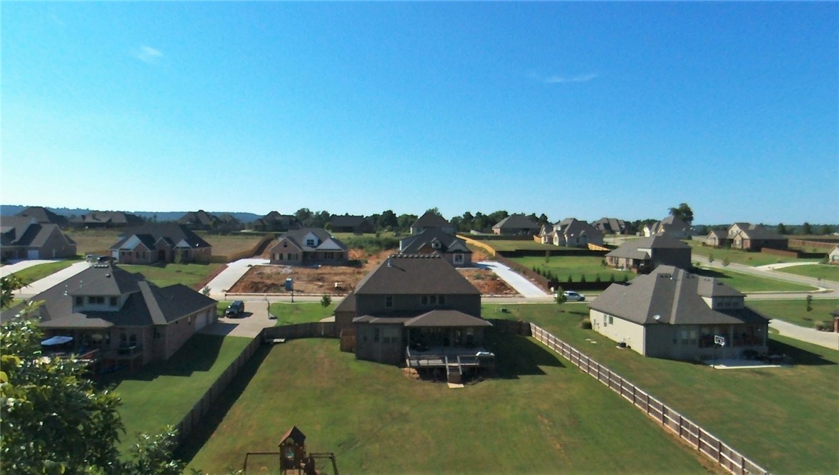 Waterford Estates At Hissom Ranch - Residential