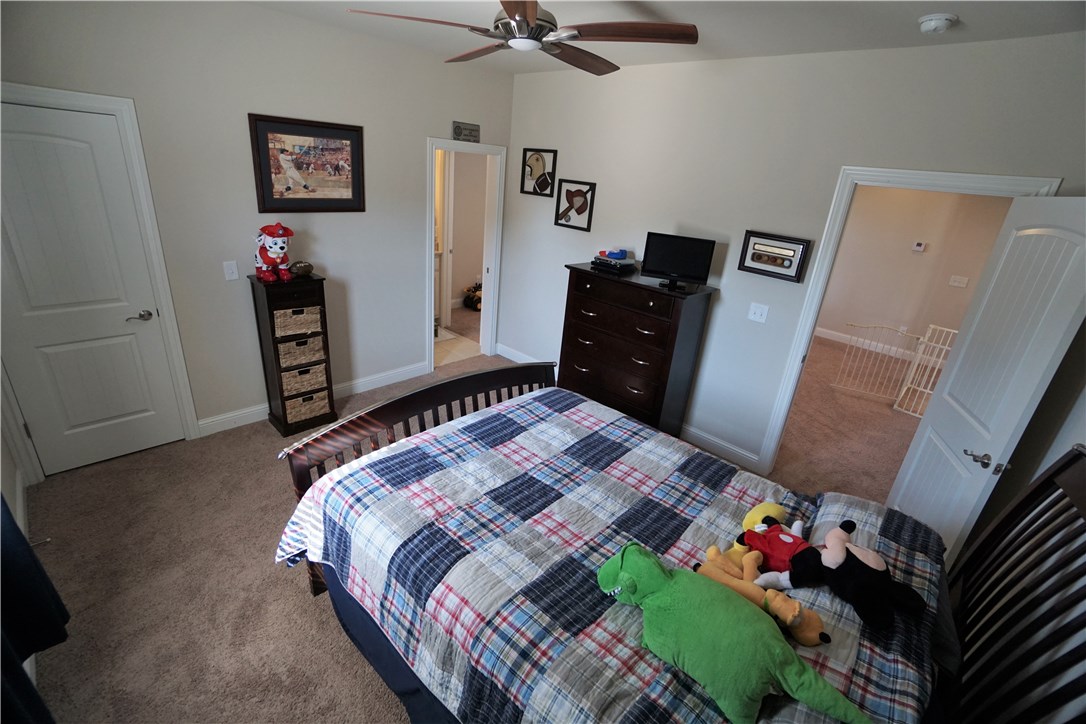 Waterford Estates At Hissom Ranch - Residential