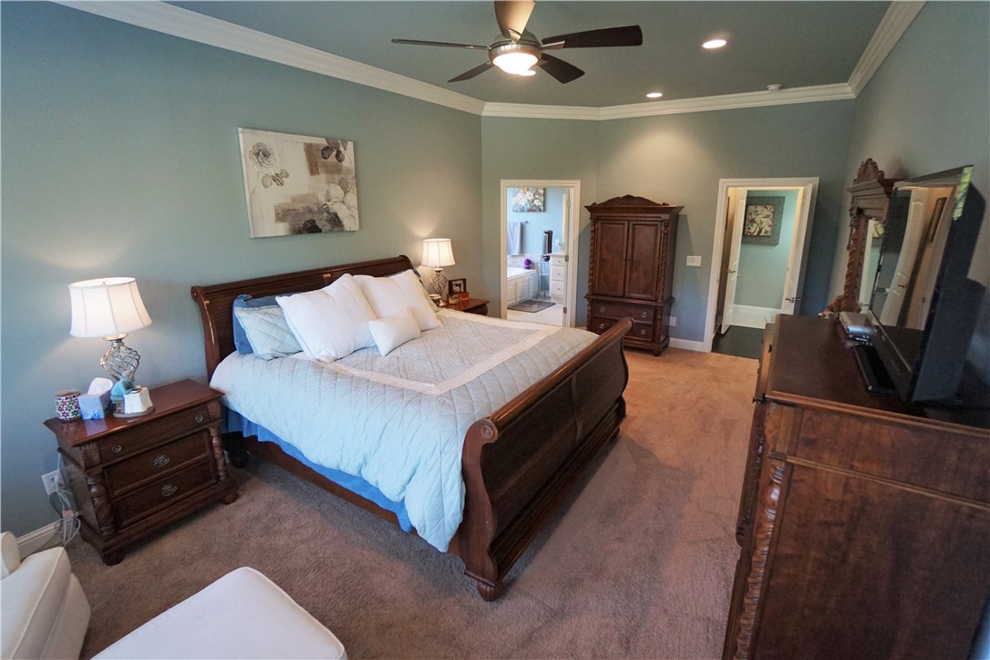 Waterford Estates At Hissom Ranch - Residential