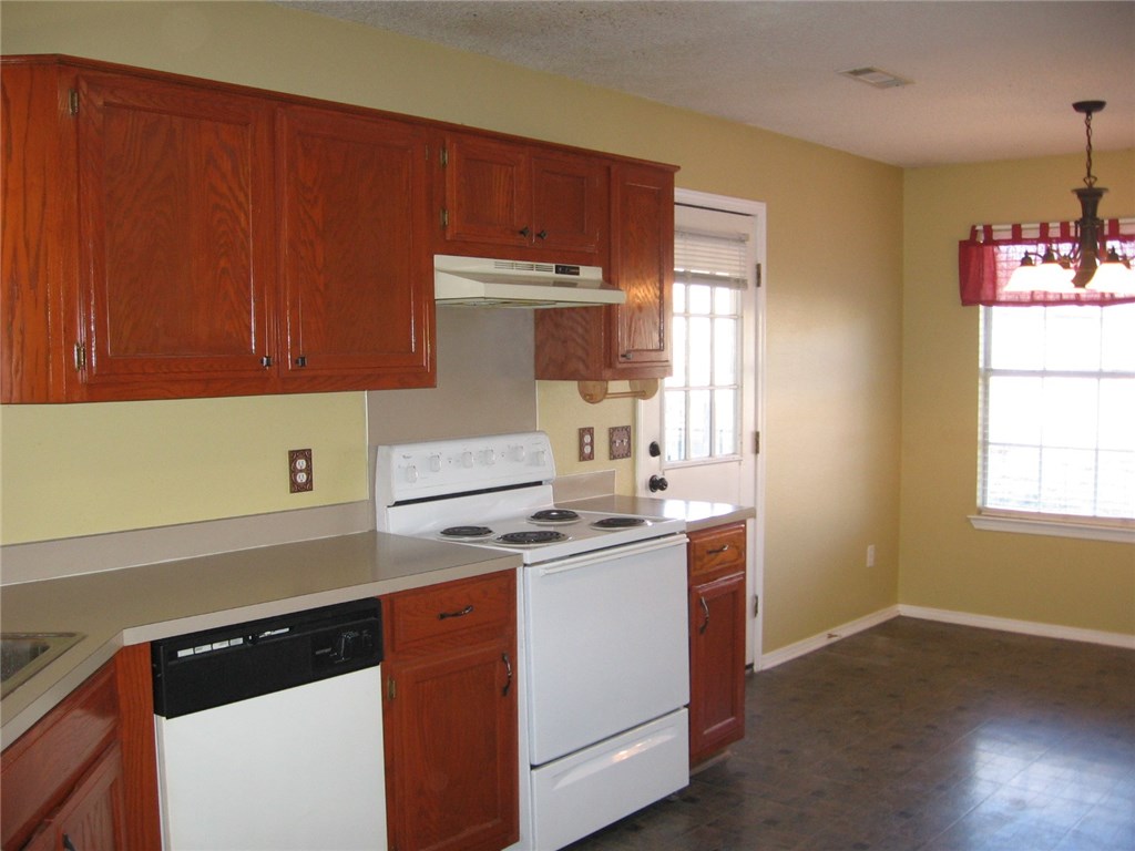 Liberty Homes Add Ph II - Residential Lease