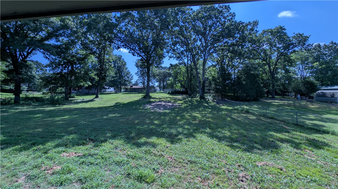 North Brush Creek Hills Unit 1 Rogers - Residential