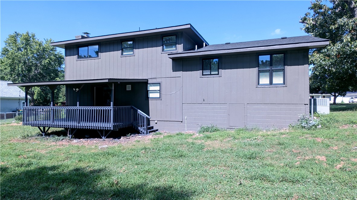 North Brush Creek Hills Unit 1 Rogers - Residential