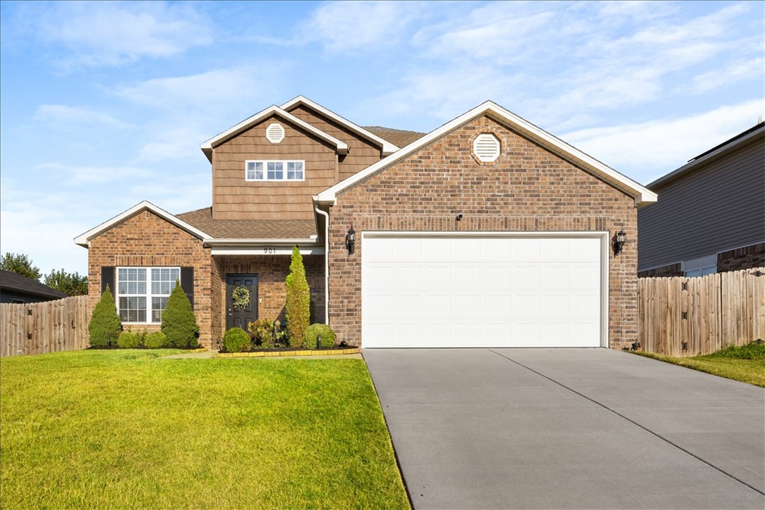 Kerelaw Castle Bentonville - Residential