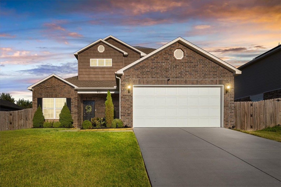 Kerelaw Castle Bentonville - Residential