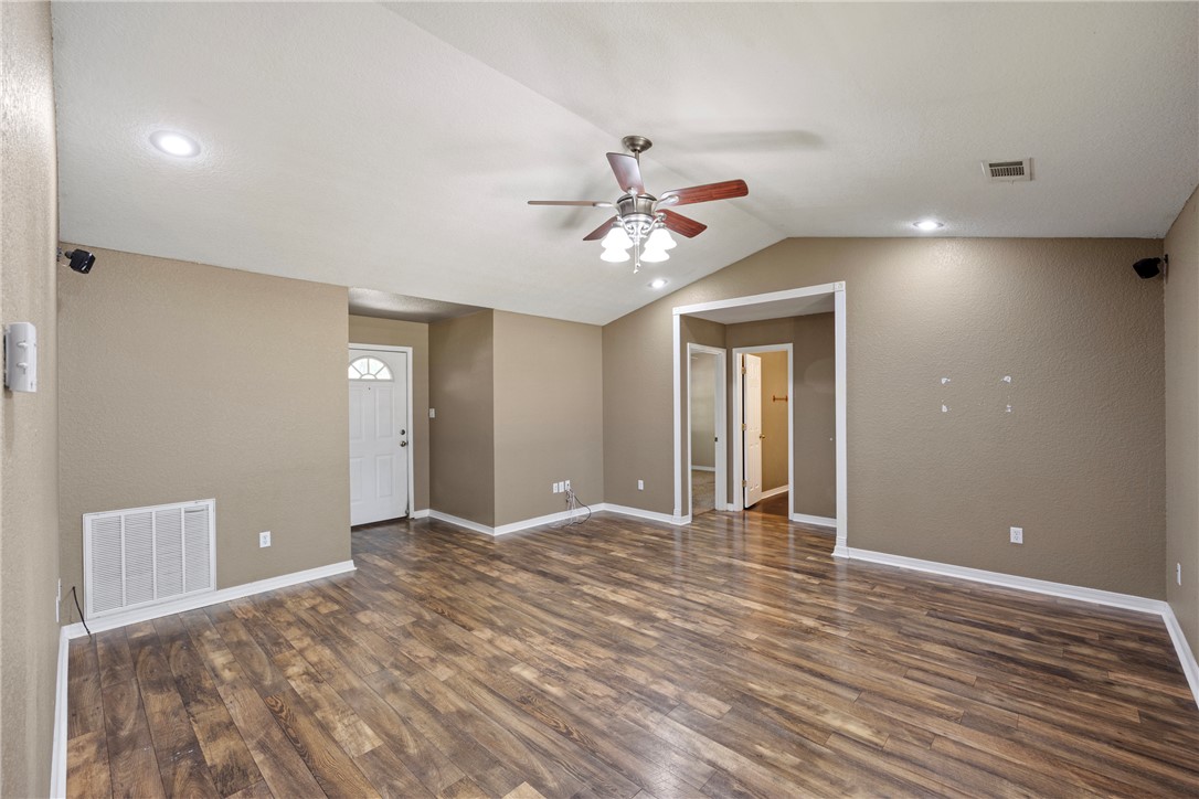 Mockingbird Spgs - Residential