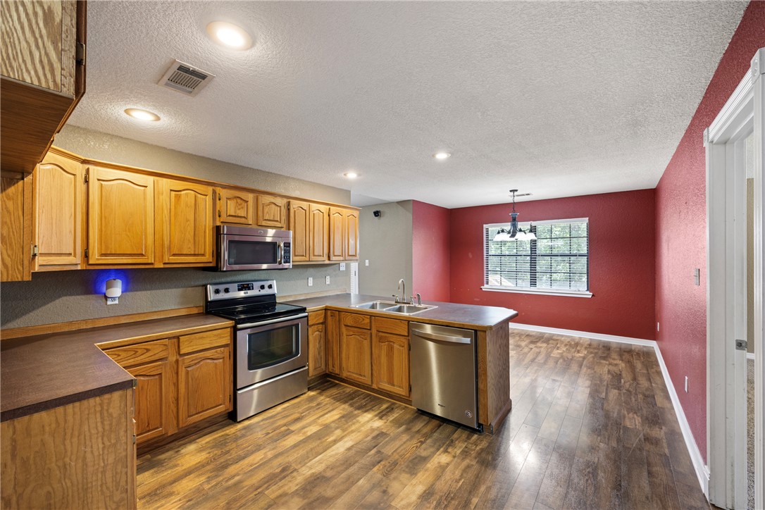 Mockingbird Spgs - Residential