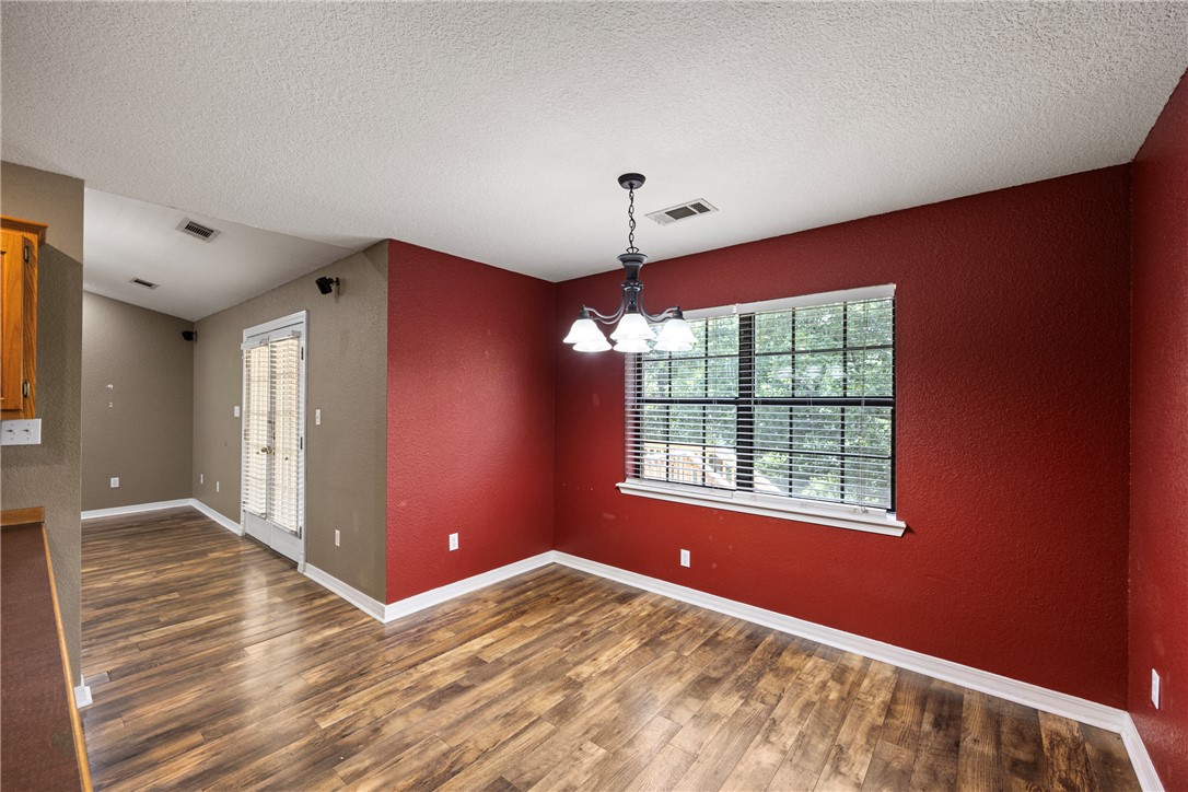 Mockingbird Spgs - Residential