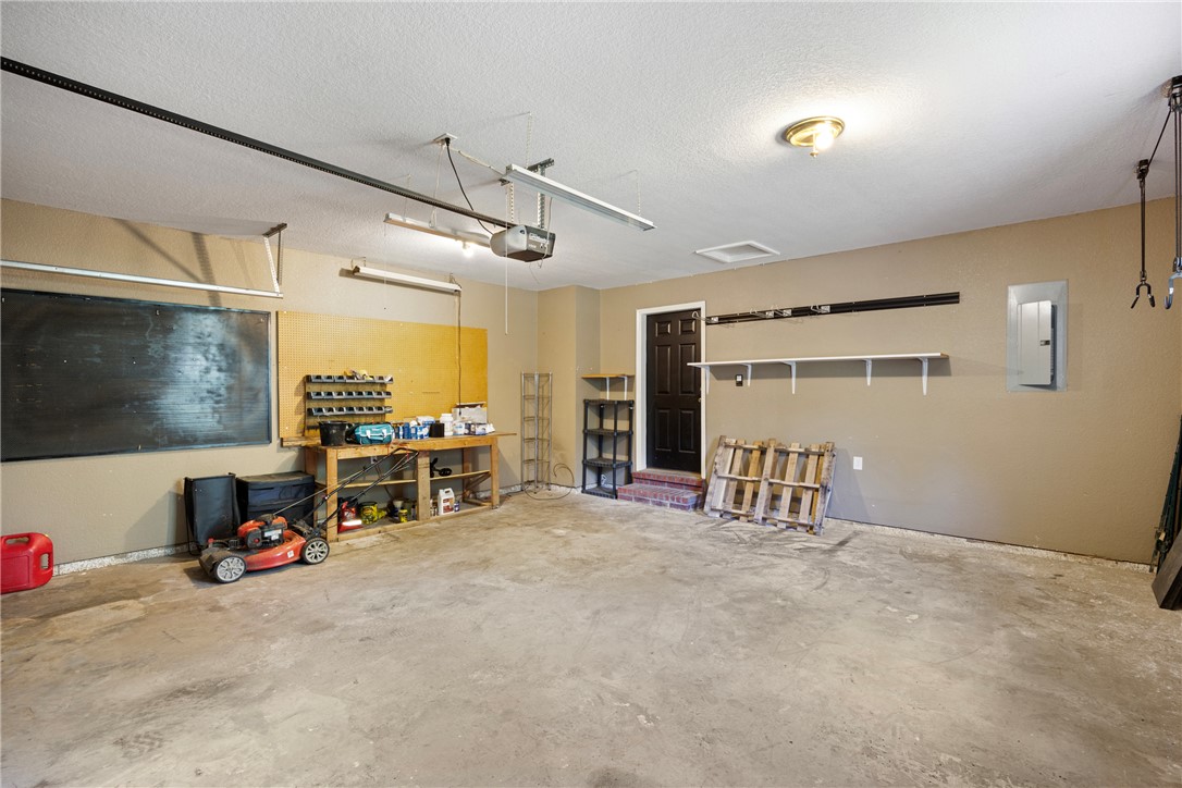 Mockingbird Spgs - Residential