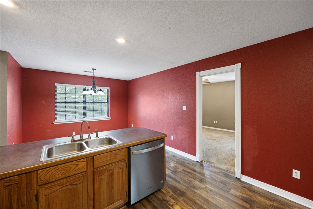 Mockingbird Spgs - Residential