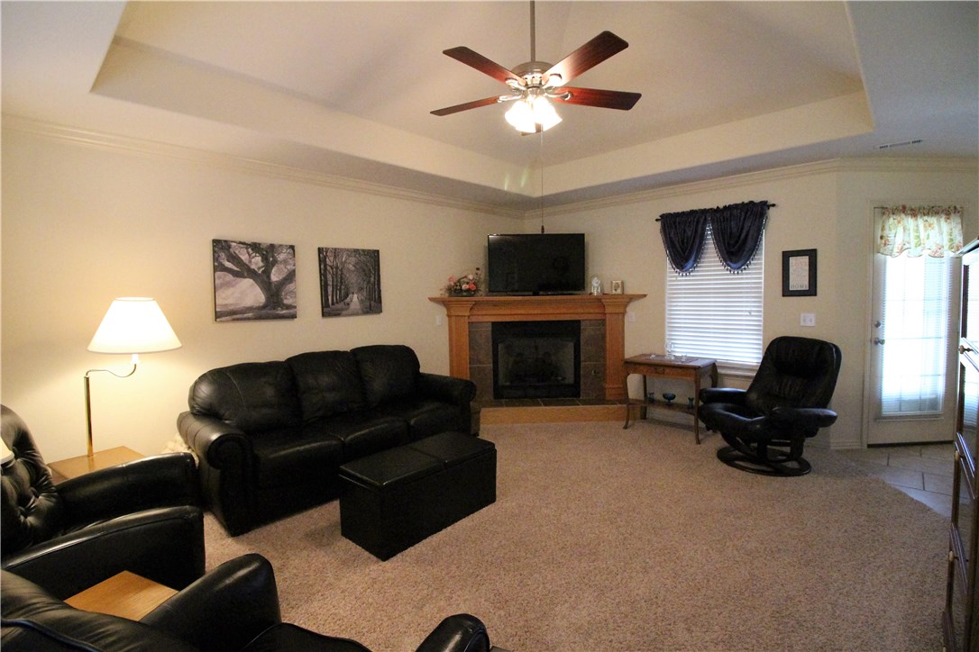 Maple Glenn - Residential