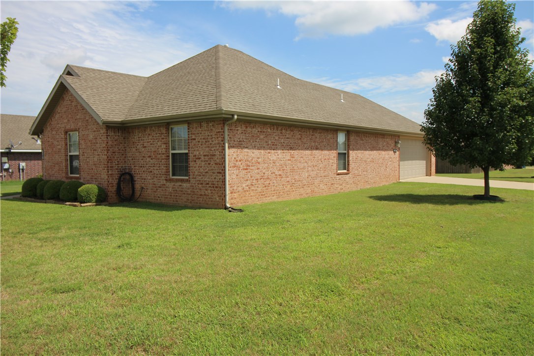 Maple Glenn - Residential
