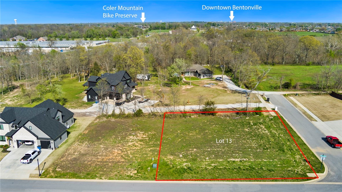 Corner lot - Rare Opportunity in the Heart of Bentonville!
Land this close to the Walmart Home Office, Downtown Bentonville, and the breathtaking Coler Mountain Bike Preservea nearly impossible to come by — and now there’s even more to get excited about with the upcoming 8th Street Gateway Park just around the corner!
This prime lot offers incredible flexibility:Buy one parcel and build your dream home Or secure two side-by-side lots (see MLS#1304594 )and create your own custom mansion masterpiece (with developer approval).
Imagine living steps away from world-class biking trails, vibrant downtown life, and a future city park that will elevate the entire area. Whether you're building for lifestyle, investment, or legacy — this is your moment.
Opportunities like this don’t come around often — grab this one while it’s here!