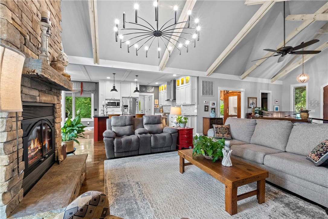 Summit Peaks - Residential