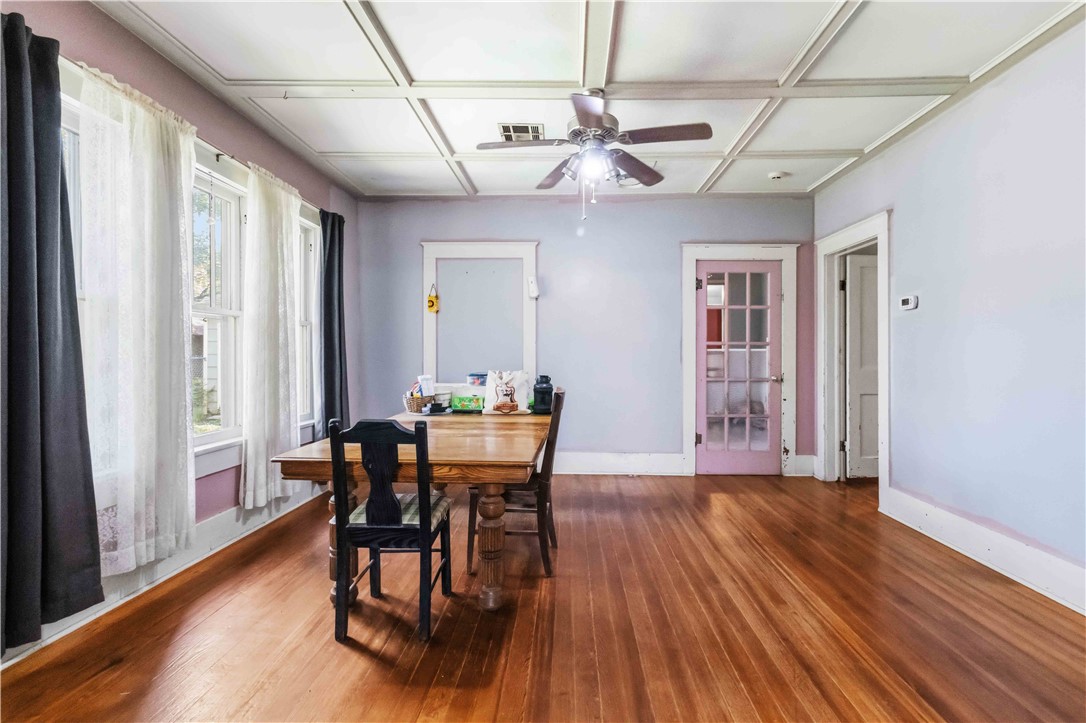 Hayes Sub In Hayes First Add - Residential