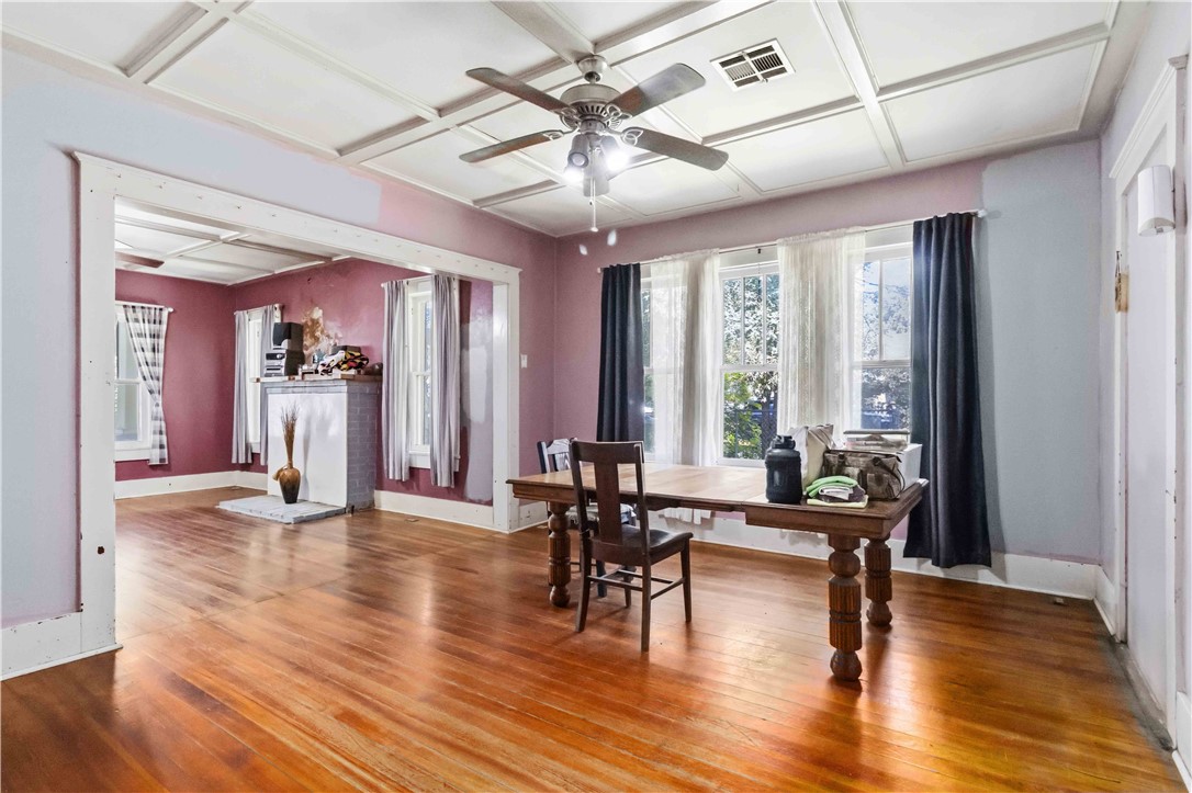 Hayes Sub In Hayes First Add - Residential