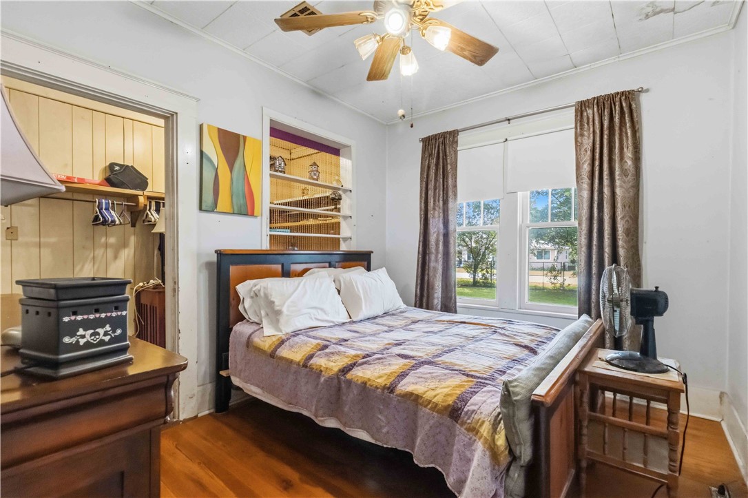 Hayes Sub In Hayes First Add - Residential