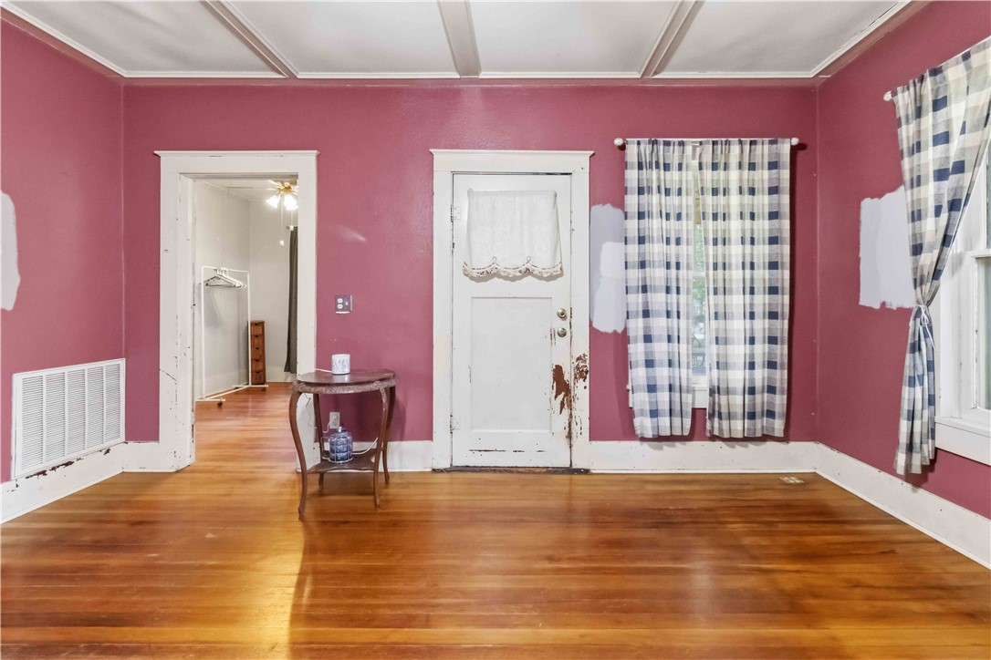 Hayes Sub In Hayes First Add - Residential