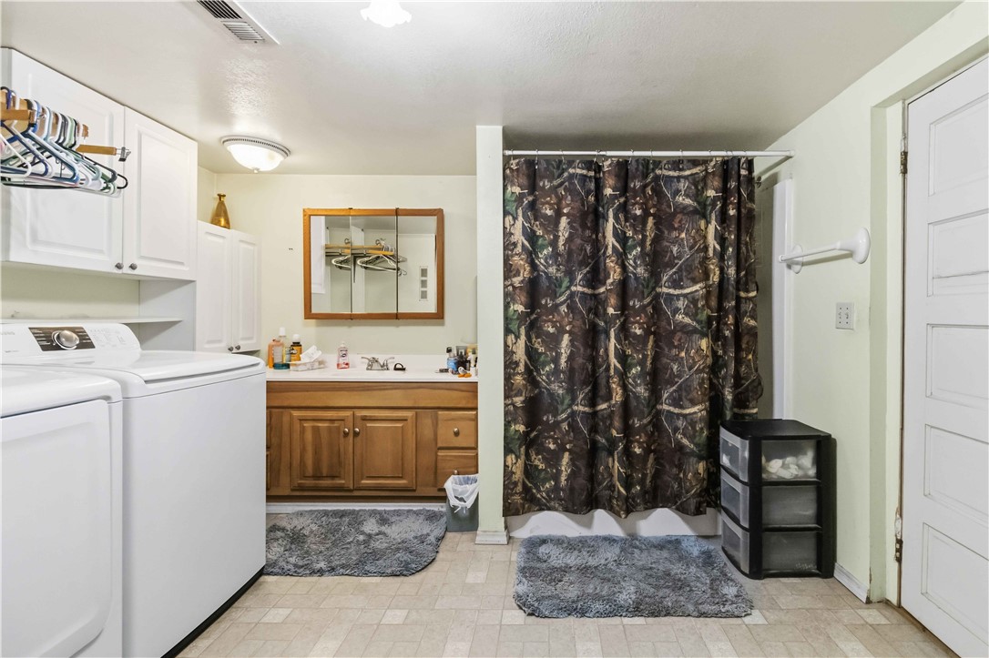 Hayes Sub In Hayes First Add - Residential