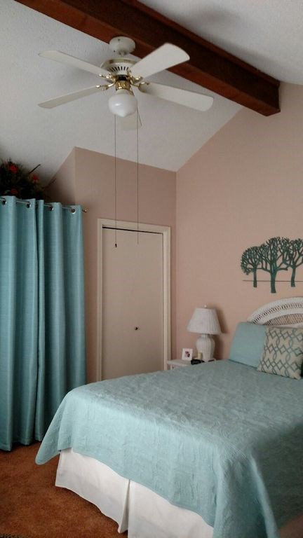 Dawn Hill Cynth Twnh - Residential