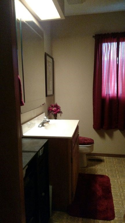 Dawn Hill Cynth Twnh - Residential
