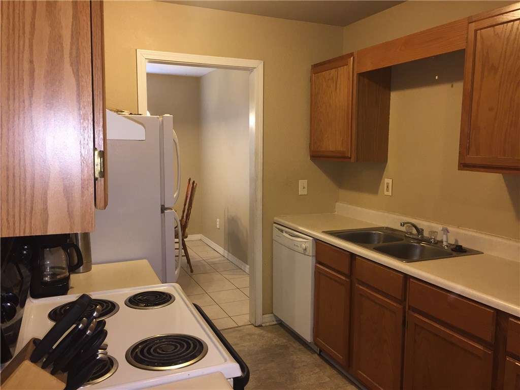 Lincoln Outlots - Residential Income