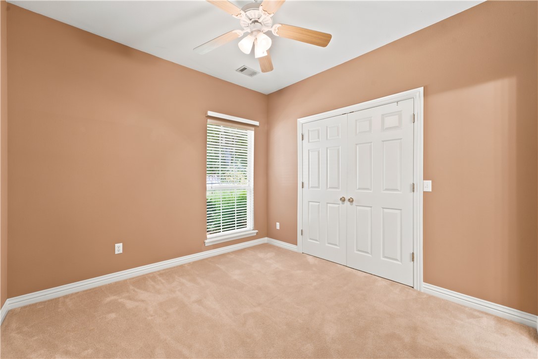 Yorktowne Square - Residential