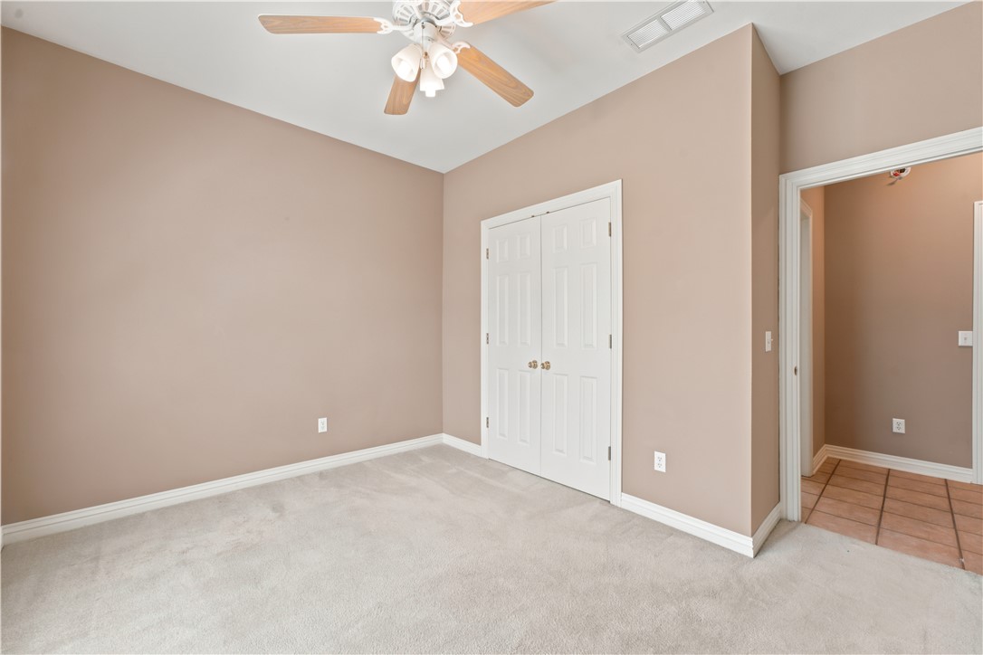 Yorktowne Square - Residential