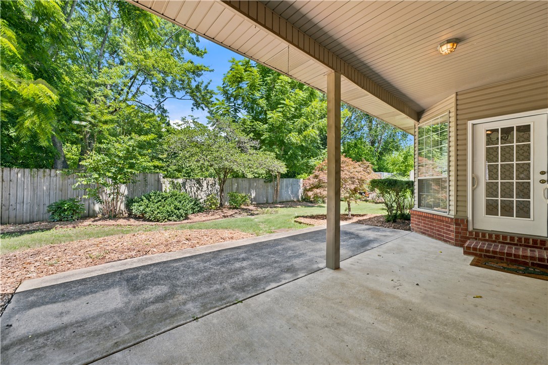 Yorktowne Square - Residential