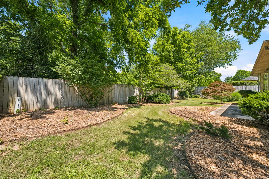 Yorktowne Square - Residential