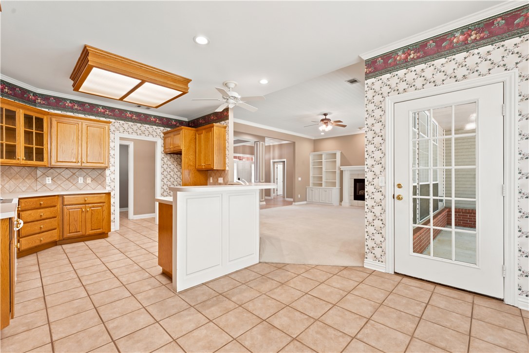 Yorktowne Square - Residential