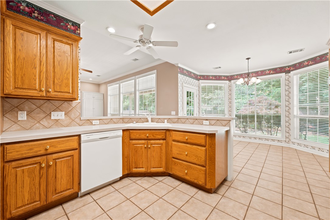 Yorktowne Square - Residential