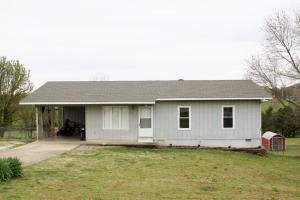 Neat 3 bedroom home with fenced yard within walking distance of Valley Springs School and approximately 15 minutes from Harrison. New floor covering in living room, kitchen, & dining. New roof & new fascia. *Owner adding new carpet in next 2-3 weeks.