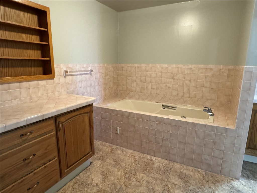 Oakhill Estates - Residential Lease