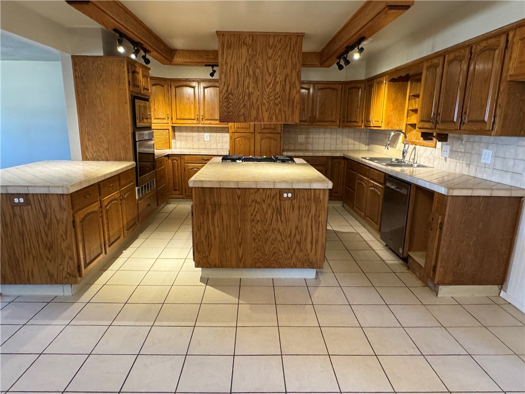 Oakhill Estates - Residential Lease