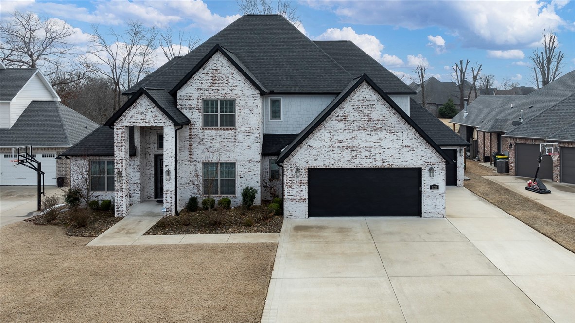 Oak Tree Centerton - Residential