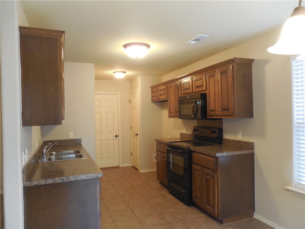 Stronsay Sub Bvv - Residential Lease