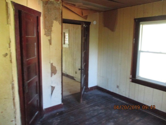 01-20-33-RURAL - Residential