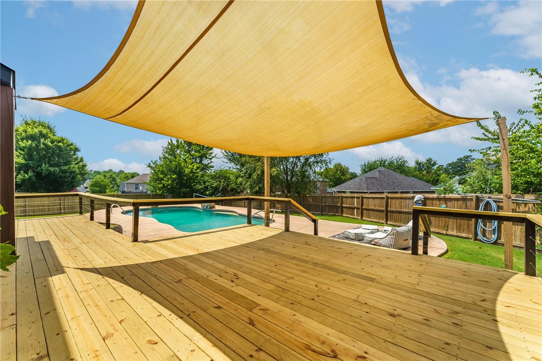 Champions Estates Rogers - Residential Lease