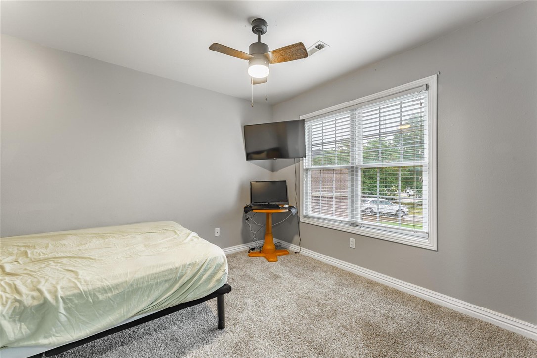 Champions Estates Rogers - Residential Lease