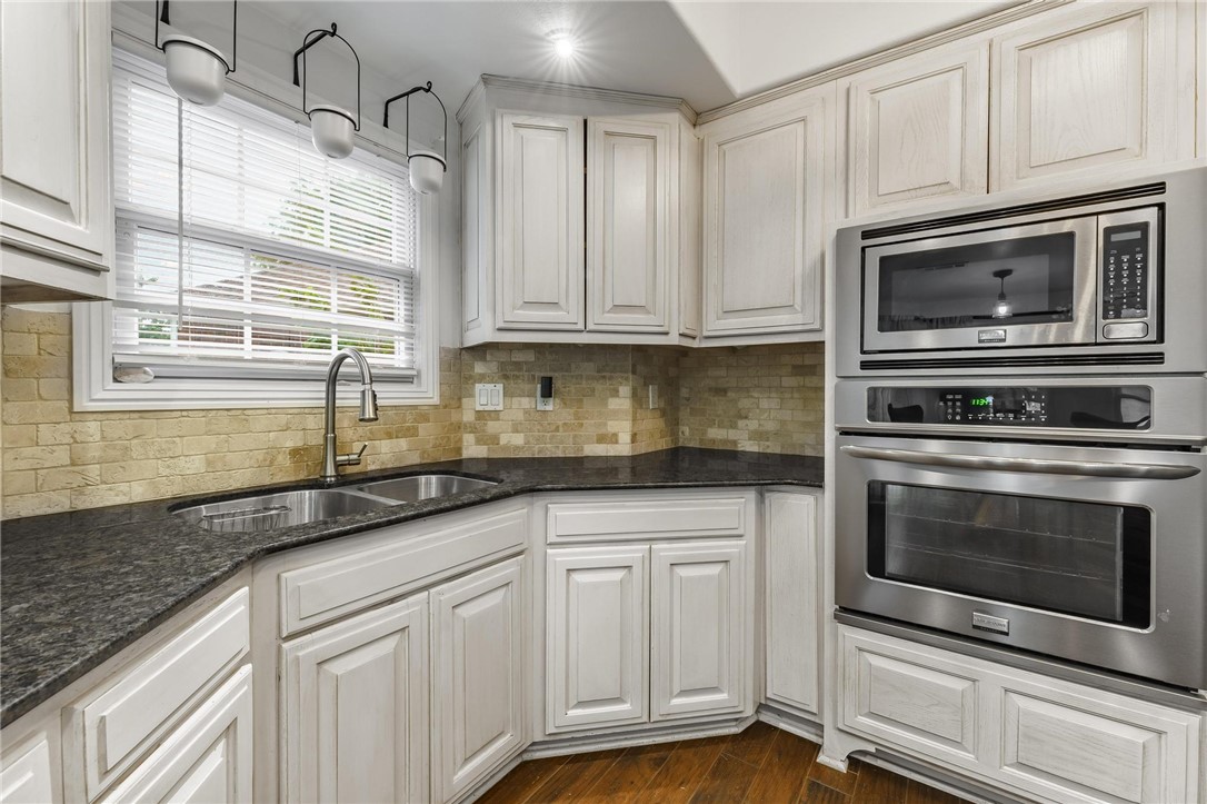 Champions Estates Rogers - Residential Lease