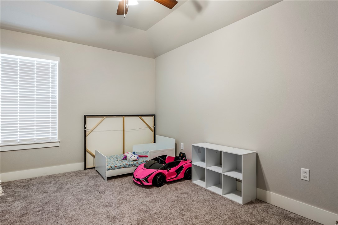 Hickory Meadows Sub Ph 1 - Residential